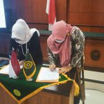 Direktur SAPDA Nurul Saadah Andriani menandatangani MoU dengan Wakil Ketua PA Yogyakarta Nur Laila